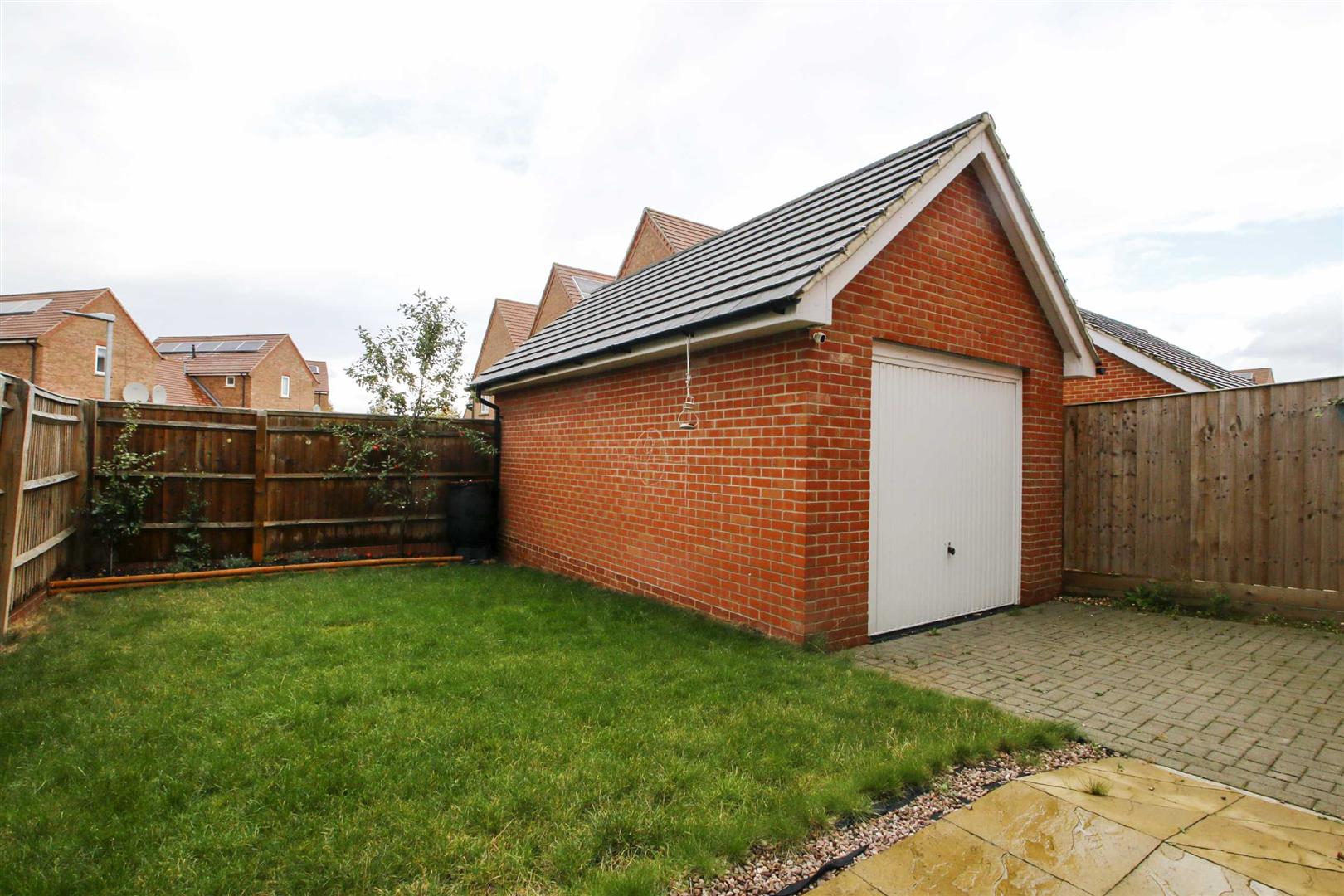 Poulter Croft, Middleton, Milton Keynes